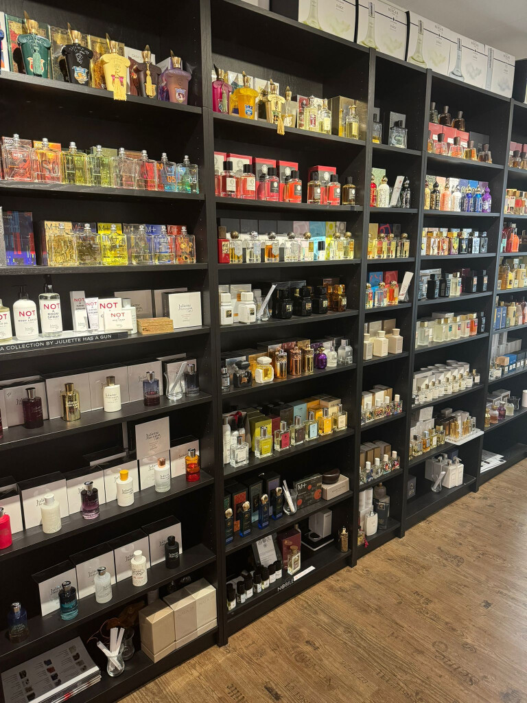 🎉 Exclusieve Aanbieding: Gratis Parfum Sample! 🎉