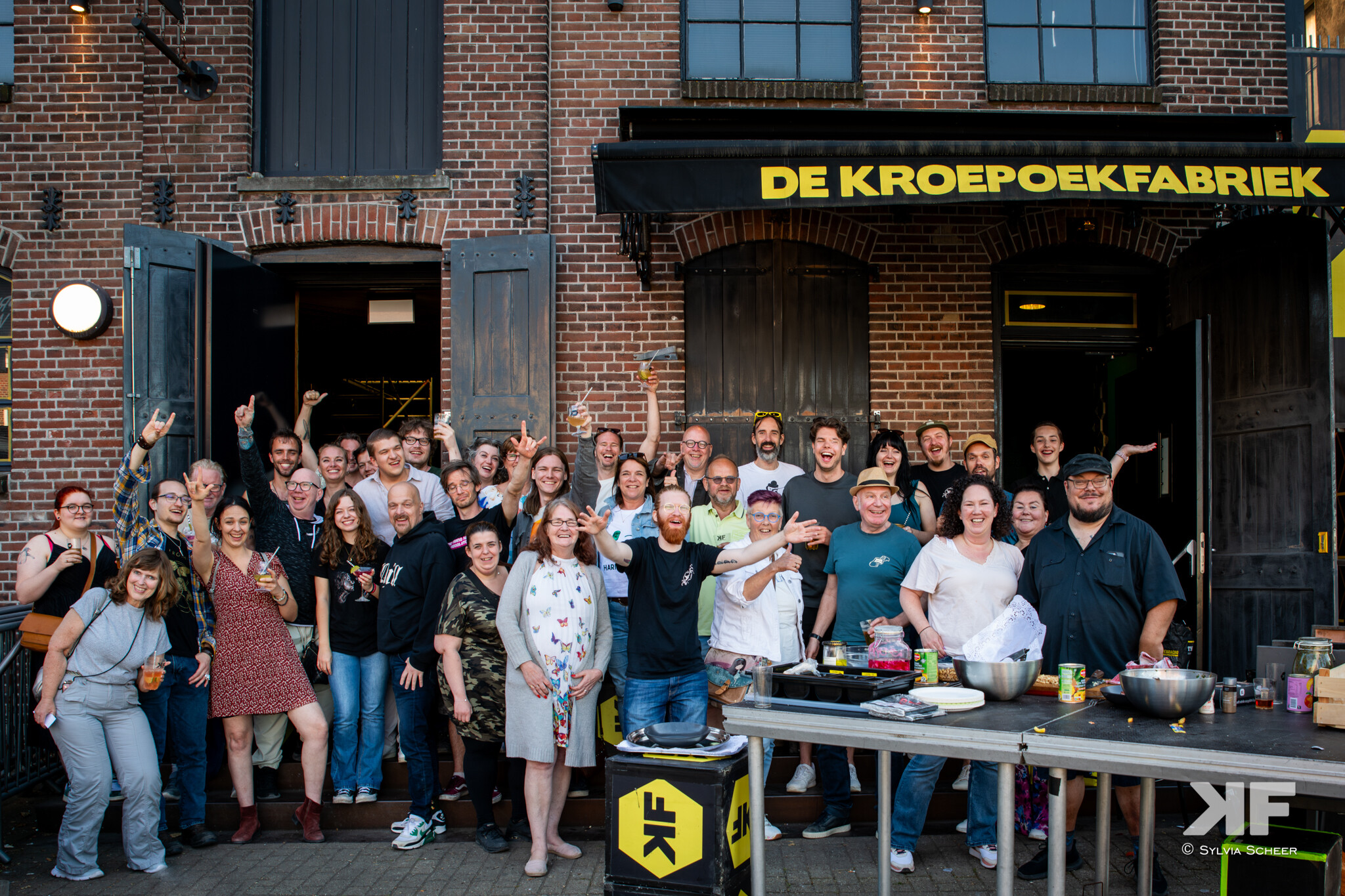 Bardiensten, Geluid/Licht, Fotografie of DJ bij De Kroepoekfabriek