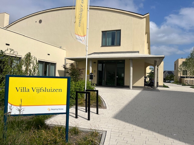 Vrijwilligers gezocht voor korte wandelingetjes met bewoners van onze zorgvilla