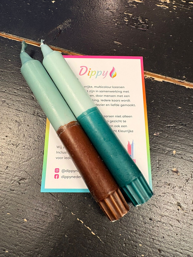 2 DIPPY “winter” kaarsen