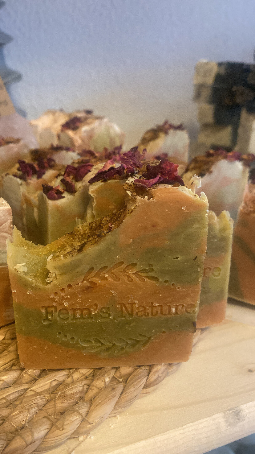 Handgemaakte bodyzeep naar keuze💖