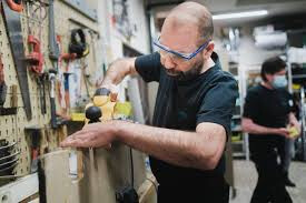 Duizendpoot voor ondersteuning in logistieke taken