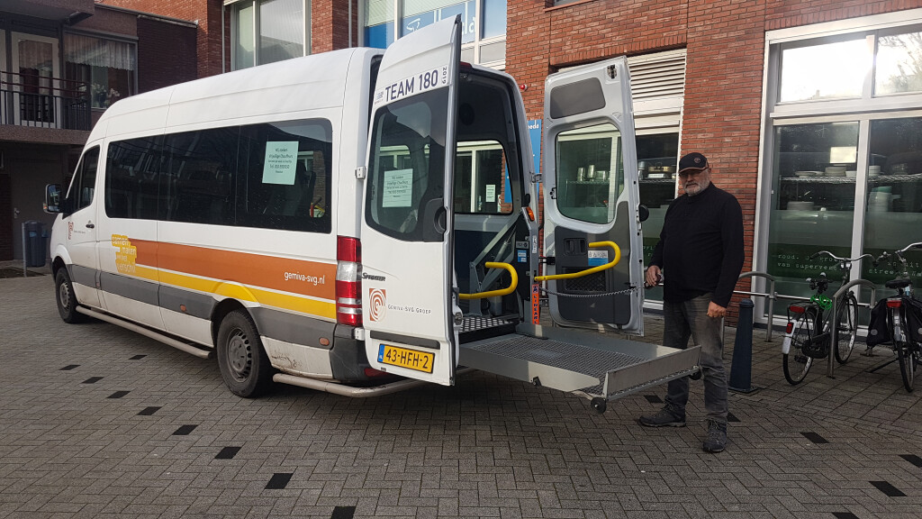 Chauffeur groeps vervoer Gemiva Maassluis