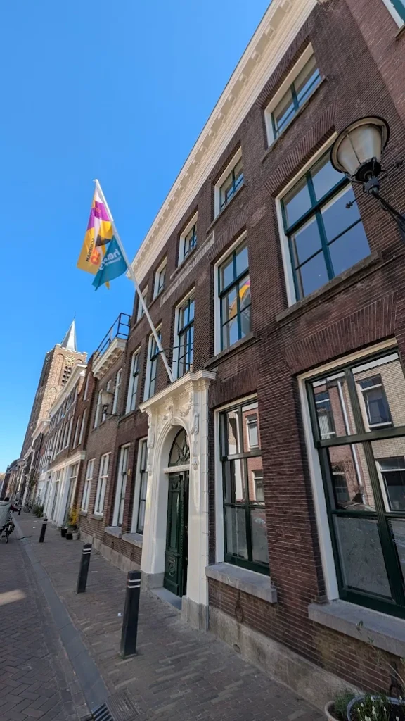 Hulp bij voorbereiden en koken van de avondmaaltijd.